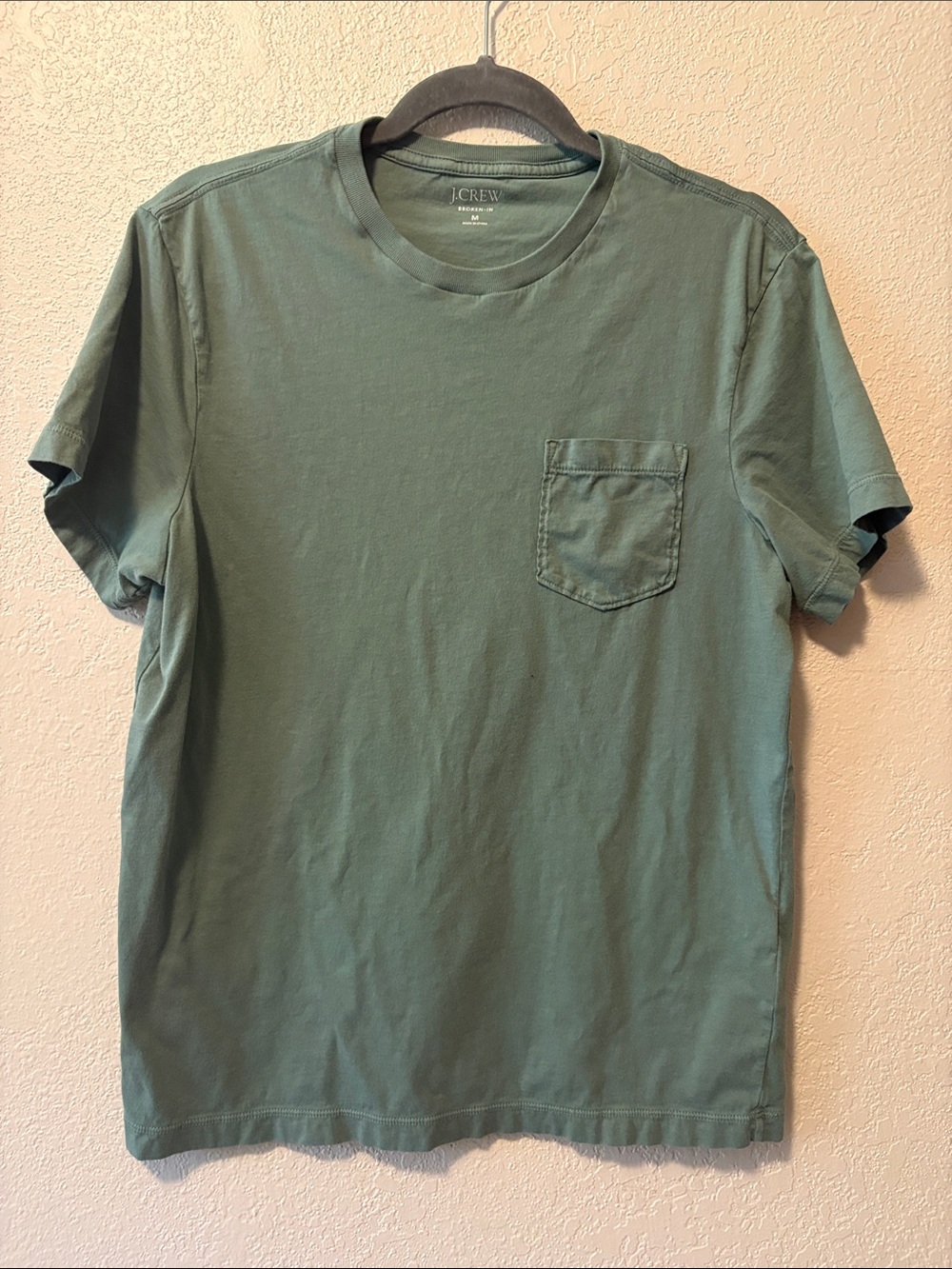 J. Crew Broken In Mens Pocket T Green Size M
